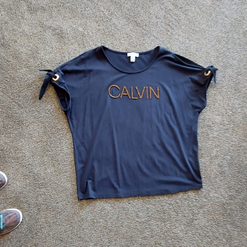 Cold shoulder Calvin Klein top